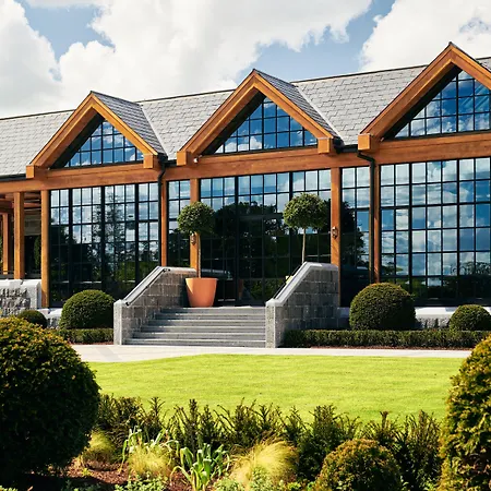 Adare Manor & 아파트