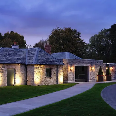 Adare Manor & 아파트 *