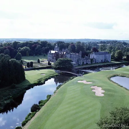 Appartamento Adare Manor & *