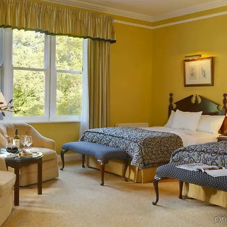 Adare Manor & 아파트