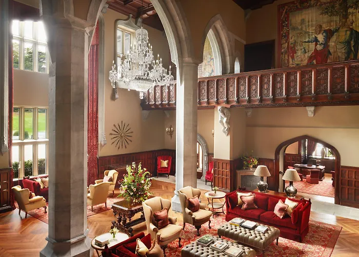 Апартаменты Adare Manor &