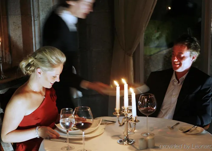 Adare Manor & Апартаменты *